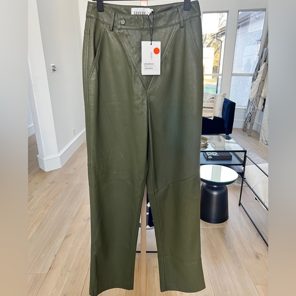 Sovere 2.0 Women’s Deep V Leather Pants